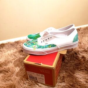 VANS True White and Green Authentic Canvas Skate Shoes